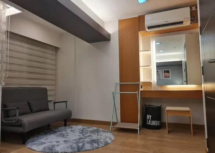 Apartment Cozy 2br In Bgc Near Golf Course - B Tb